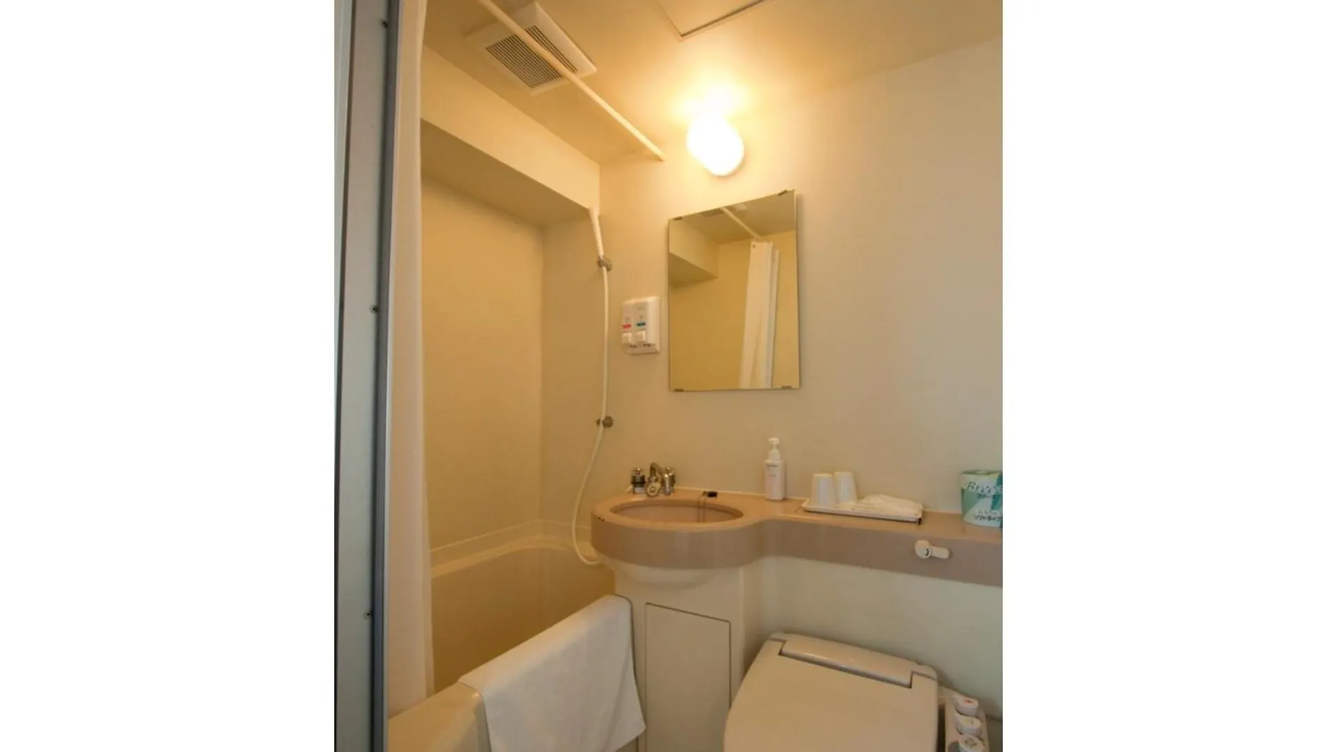 Smile Hotel Asakusa - Vacation Stay 84936V Tokyo 0*,